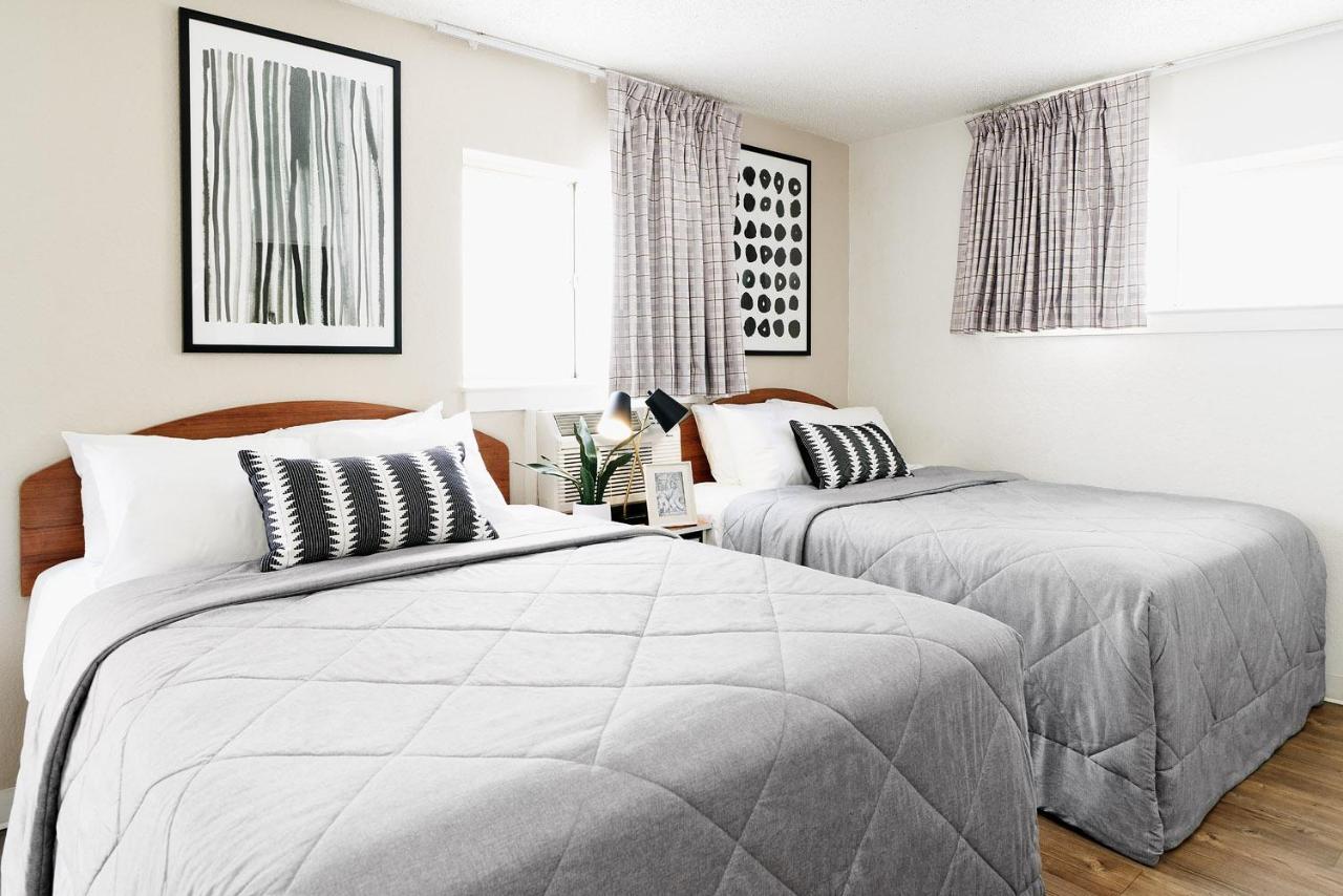 Intown Suites Extended Stay San Antonio Tx - Airport Экстерьер фото