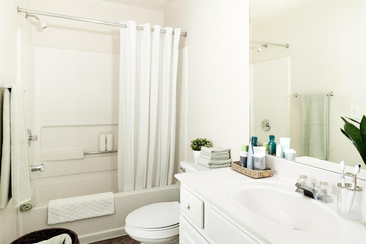 Intown Suites Extended Stay San Antonio Tx - Airport Экстерьер фото